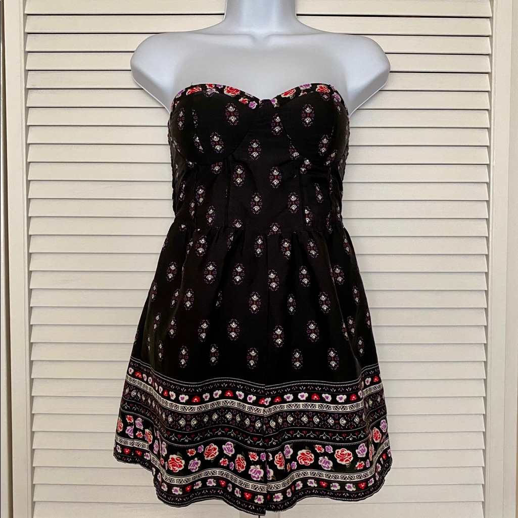 Band Of Gypsies Romper Size Small